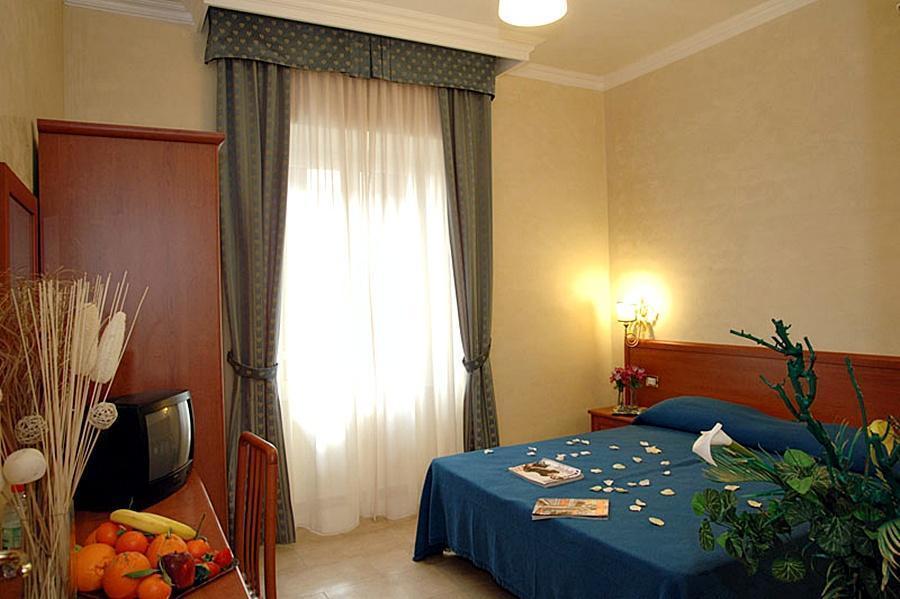 Allegria Fitzroy Cesar Ρώμη Εξωτερικό φωτογραφία
